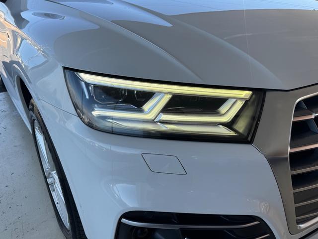 Ｑ５ ４０ＴＤＩクワトロ　スポーツ　４０ＴＤＩクワトロ　Ｓライン　ドライブレコーダー　ＥＴＣ　全周囲カメラ　クリアランスソナー　オートクルーズコントロール　パワーシート　パークアシスト　サンルーフ　ナビ　ＴＶ　オートライト（5枚目）