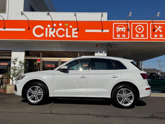 Ｑ５ ４０ＴＤＩクワトロ　スポーツ　４０ＴＤＩクワトロ　Ｓライン　ドライブレコーダー　ＥＴＣ　全周囲カメラ　クリアランスソナー　オートクルーズコントロール　パワーシート　パークアシスト　サンルーフ　ナビ　ＴＶ　オートライト（15枚目）