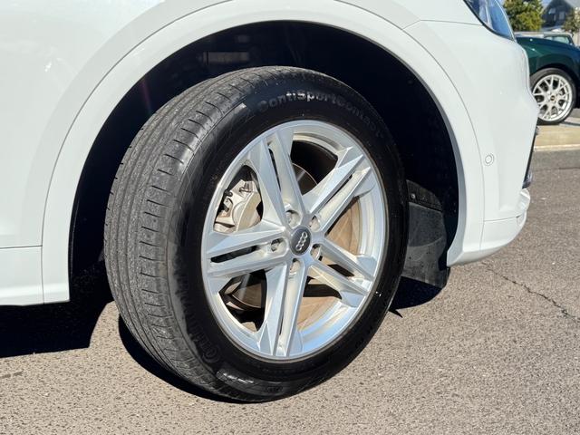 Ｑ５ ４０ＴＤＩクワトロ　スポーツ　４０ＴＤＩクワトロ　Ｓライン　ドライブレコーダー　ＥＴＣ　全周囲カメラ　クリアランスソナー　オートクルーズコントロール　パワーシート　パークアシスト　サンルーフ　ナビ　ＴＶ　オートライト（20枚目）