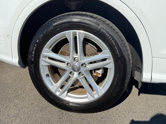 Ｑ５ ４０ＴＤＩクワトロ　スポーツ　４０ＴＤＩクワトロ　Ｓライン　ドライブレコーダー　ＥＴＣ　全周囲カメラ　クリアランスソナー　オートクルーズコントロール　パワーシート　パークアシスト　サンルーフ　ナビ　ＴＶ　オートライト（38枚目）