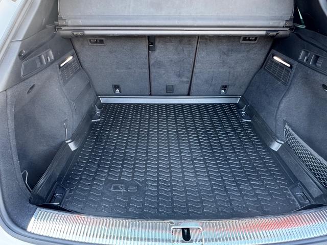 Ｑ５ ４０ＴＤＩクワトロ　スポーツ　４０ＴＤＩクワトロ　Ｓライン　ドライブレコーダー　ＥＴＣ　全周囲カメラ　クリアランスソナー　オートクルーズコントロール　パワーシート　パークアシスト　サンルーフ　ナビ　ＴＶ　オートライト（40枚目）