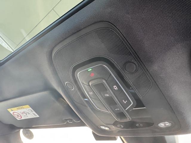 Ｑ５ ４０ＴＤＩクワトロ　スポーツ　４０ＴＤＩクワトロ　Ｓライン　ドライブレコーダー　ＥＴＣ　全周囲カメラ　クリアランスソナー　オートクルーズコントロール　パワーシート　パークアシスト　サンルーフ　ナビ　ＴＶ　オートライト（48枚目）