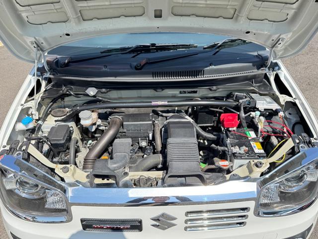 アルトワークス ベースグレード　ＨＫＳデュアルマフラー　ＲＥＣＡＲＯシート　ドライブレコーダー　ＥＴＣ　バックカメラ　ナビ　ＴＶ　オートライト　　スマートキー　ＭＴ　　ＡＢＳ　ＥＳＣ　ＣＤ　ＵＳＢ　Ｂｌｕｅｔｏｏｔｈ（25枚目）