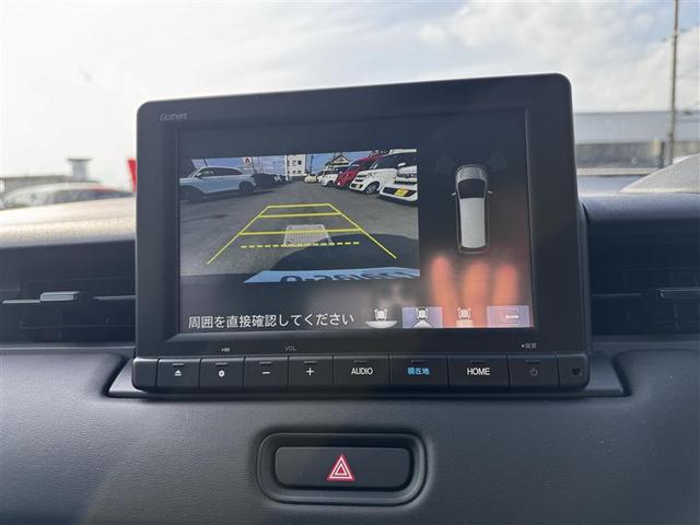 ｅ：ＨＥＶＺ　ＶＳＡ　スマ－トキ－　ＡＡＣ　Ｒカメ　シ－トヒ－タ－　ＬＥＤライト　フルセグＴＶ　運転席エアバッグ　クルーズコントロール　ＤＶＤ　サイドエアバッグ　パワーステアリング　キーレス　ＡＢＳ(4枚目)