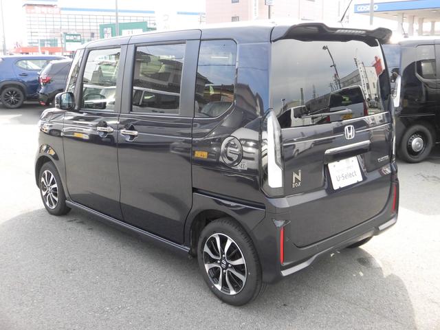 N-BOXカスタム コーディネートスタイル 当社元デモカー 純正9インチナビ(LXU-247NBi) ETC 両側電動スライドドア シートヒーター サイドカーテンエアバッグ AppleCarPlay フルセグTV DVD再生 リアカメラ LED(17枚目)