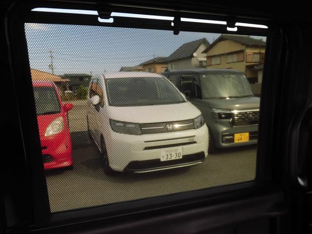 N-BOXカスタム コーディネートスタイル 当社元デモカー 純正9インチナビ(LXU-247NBi) ETC 両側電動スライドドア シートヒーター サイドカーテンエアバッグ AppleCarPlay フルセグTV DVD再生 リアカメラ LED(40枚目)