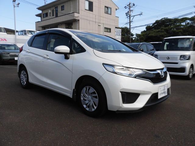 フィット １３Ｇ・Ｆパッケージ　運転席助手席エアバック　横滑り防止システム　ＥＴＣ装備　ＡＡＣ　後カメラ　ＰＷ　キーフリーシステム　運転席エアバッグ　ＡＢＳ　パワーステアリング　ワンセグテレビ　ナビＴＶ（18枚目）