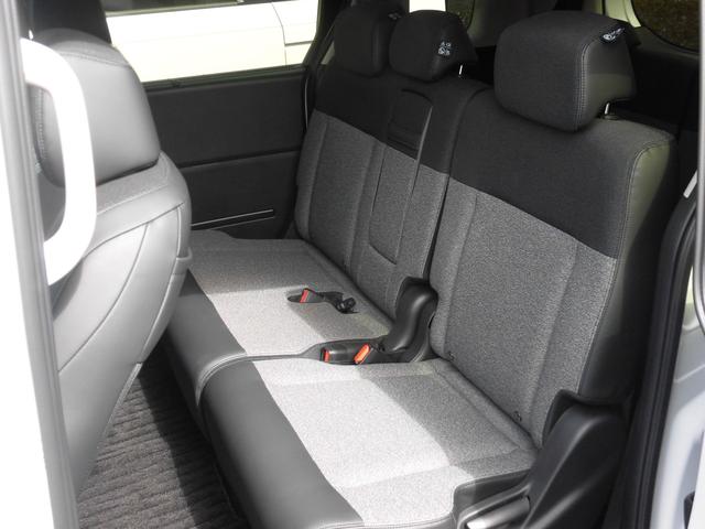 フリード エアーEX 元試乗車 純正ナビ ホンダセンシング LEDヘッドライトETC バックモニター リアクーラー 盗難防止システム 両側パワースライドドア 横滑り防止装置 クルコン フルセグ ETC車載器 オートエアコン(31枚目)