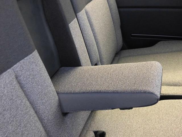 フリード エアーEX 元試乗車 純正ナビ ホンダセンシング LEDヘッドライトETC バックモニター リアクーラー 盗難防止システム 両側パワースライドドア 横滑り防止装置 クルコン フルセグ ETC車載器 オートエアコン(37枚目)