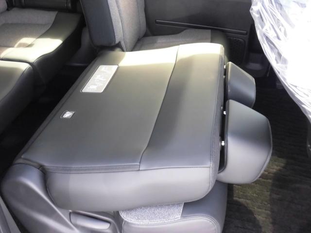 フリード エアーEX 元試乗車 純正ナビ ホンダセンシング LEDヘッドライトETC バックモニター リアクーラー 盗難防止システム 両側パワースライドドア 横滑り防止装置 クルコン フルセグ ETC車載器 オートエアコン(39枚目)