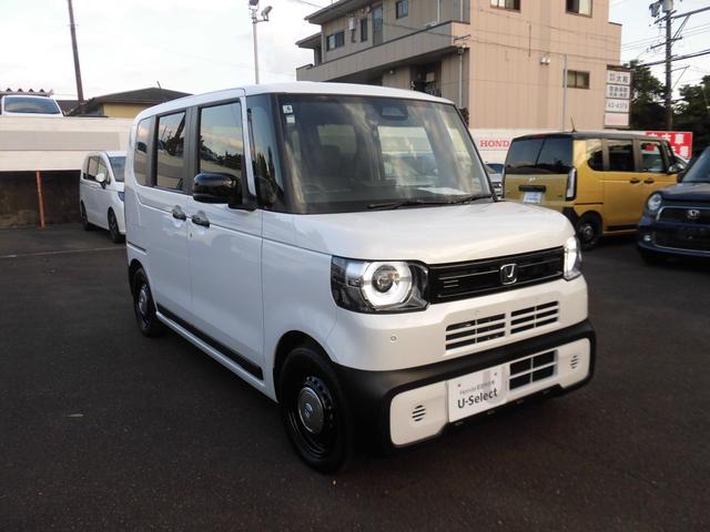 Ｎ－ＢＯＸジョイ ベースグレード　元試乗車　純正ナビ　ホンダセンシング　ＬＥＤヘッドライト　踏み間違い防止装置　Ｂカメラ　横滑り防止機能　ＬＥＤランプ　クルーズコントロール　パワーウィンドウ　前席シートヒーター　スマートキー　キーレス（3枚目）