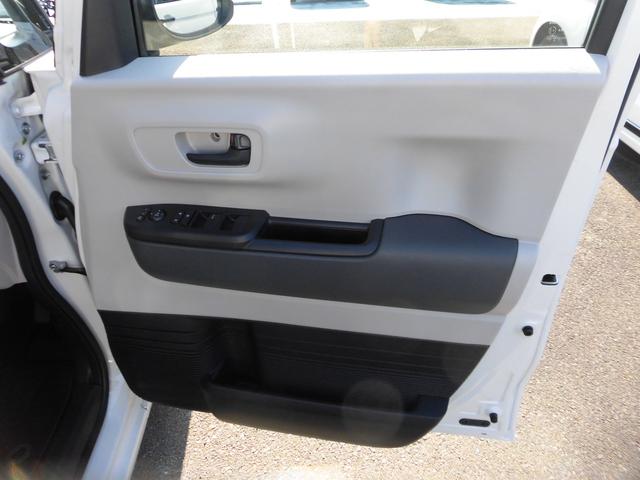 N-BOX ベースグレード 当社元デモカー 純正8インチ・コネクト対応ナビ 両側電動スライドドア サイドカーテンエアバッグ フルセグTV Bluetoothオーディオ リアカメラ エアバック 横滑り防止 4WD車 Rカメ USB(56枚目)