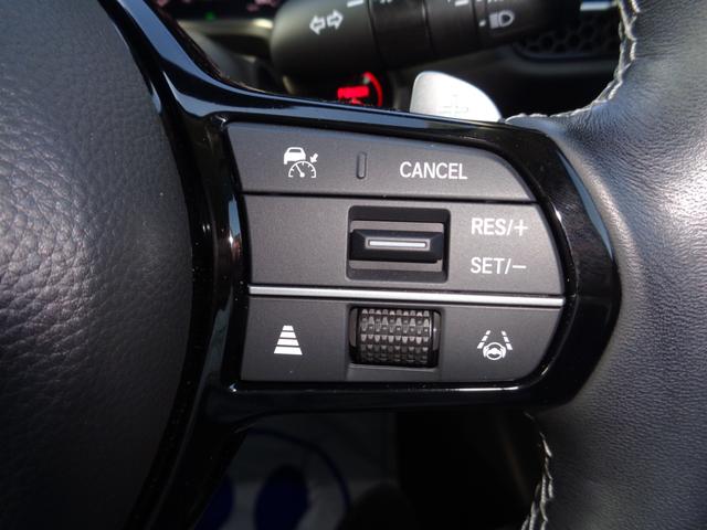 ＺＲ－Ｖ ｅ：ＨＥＶＺ　コネクトディスプレイ　ホンダセンシング　ＬＥＤヘッドライトＥＴＣ　Ｐセンサー　レザー　Ｂカメラ　ナビＴＶ　地デジ　Ｓヒーター　サポカー　ＥＴＣ車載器　パワーステアリング　スマートキー　横滑り防止（20枚目）