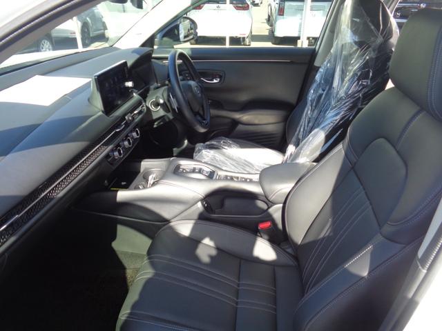 ＺＲ－Ｖ ｅ：ＨＥＶＺ　コネクトディスプレイ　ホンダセンシング　ＬＥＤヘッドライトＥＴＣ　Ｐセンサー　レザー　Ｂカメラ　ナビＴＶ　地デジ　Ｓヒーター　サポカー　ＥＴＣ車載器　パワーステアリング　スマートキー　横滑り防止（29枚目）