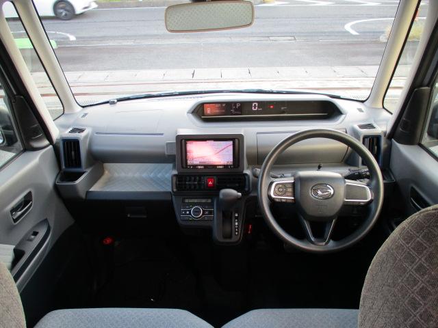 タント Ｘ　ブレーキサポート　片側電動両側スライドドア　ナビ　バックカメラ　Ｂｌｕｅｔｏｏｔｈオーディオ　スマートキーシステム　オートライト（5枚目）