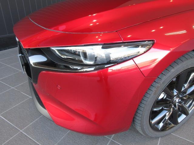 ＭＡＺＤＡ３ファストバック １５Ｓ　レトロスポーツエディション　衝突被害軽減システム　アダプティブクルーズコントロール　全周囲カメラ　オートマチックハイビーム　電動シート　シートヒーター　バックカメラ　オートライト　ＬＥＤヘッドランプ　Ｂｌｕｅｔｏｏｔｈ（15枚目）