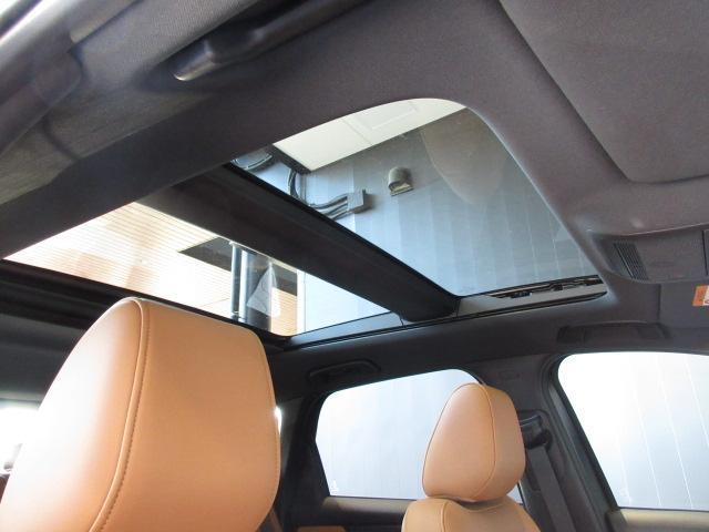 ＣＸ－６０ ＸＤ－ハイブリッド　プレミアムスポーツ　衝突被害軽減システム　アダプティブクルーズコントロール　全周囲カメラ　オートマチックハイビーム　サンルーフ　４ＷＤ　革シート　電動シート　シートヒーター　バックカメラ　オートライト　ＬＥＤヘッドランプ（14枚目）