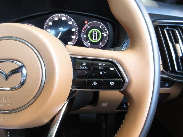 ＣＸ－６０ ＸＤ－ハイブリッド　プレミアムスポーツ　衝突被害軽減システム　アダプティブクルーズコントロール　全周囲カメラ　オートマチックハイビーム　サンルーフ　４ＷＤ　革シート　電動シート　シートヒーター　バックカメラ　オートライト　ＬＥＤヘッドランプ（17枚目）