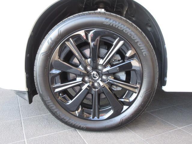 ＣＸ－６０ ＸＤ－ハイブリッド　プレミアムスポーツ　衝突被害軽減システム　アダプティブクルーズコントロール　全周囲カメラ　オートマチックハイビーム　サンルーフ　４ＷＤ　革シート　電動シート　シートヒーター　バックカメラ　オートライト　ＬＥＤヘッドランプ（20枚目）