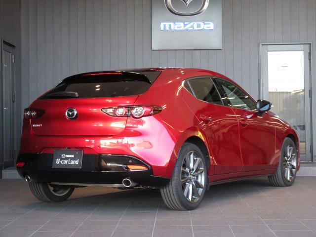 ＭＡＺＤＡ３ファストバック １５Ｓツーリング　衝突被害軽減システム　アダプティブクルーズコントロール　全周囲カメラ　オートマチックハイビーム　バックカメラ　オートライト　ＬＥＤヘッドランプ　ＥＴＣ２．０　Ｂｌｕｅｔｏｏｔｈ（2枚目）