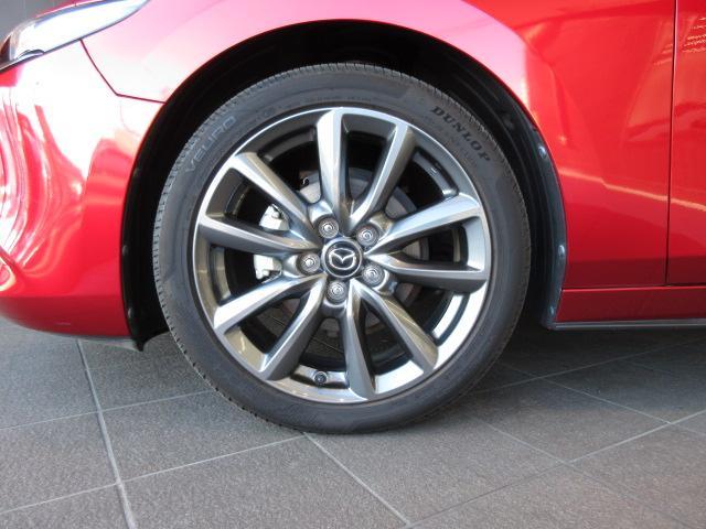 ＭＡＺＤＡ３ファストバック １５Ｓツーリング　衝突被害軽減システム　アダプティブクルーズコントロール　全周囲カメラ　オートマチックハイビーム　バックカメラ　オートライト　ＬＥＤヘッドランプ　ＥＴＣ２．０　Ｂｌｕｅｔｏｏｔｈ（20枚目）