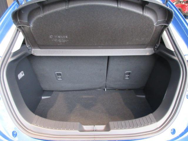 ��^�̃X�[�c�P�[�X��A��ʓI�ȃx�r�[�J�[���ςݍ��߂���p�I�ȍL������������Q�b�W���[���ł��B