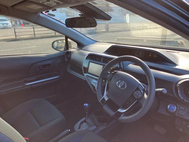 アクア Ｓ　ナビＴＶ　バックカメラ　アイドリングストップ　っキーレス（19枚目）