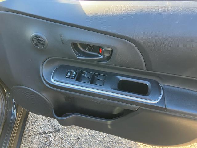 アクア Ｓ　ナビＴＶ　バックカメラ　アイドリングストップ　っキーレス（39枚目）