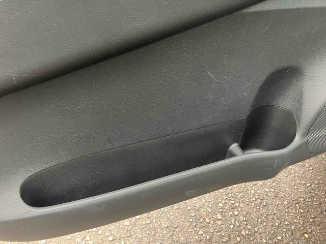 ライフ C C トピック AT ABS CD ミュージックプレイヤー接続可 アルミホイール 衝突安全ボディ エアコン パワーステアリング パワーウィンドウ(55枚目)