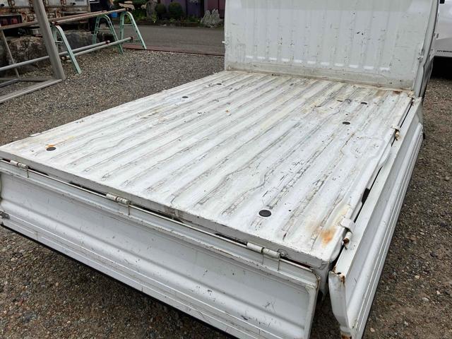 クリッパートラック SD 4WD MT エアコン 運転席エアバッグ(25枚目)