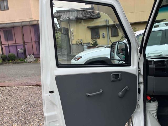 クリッパートラック SD 4WD MT エアコン 運転席エアバッグ(44枚目)