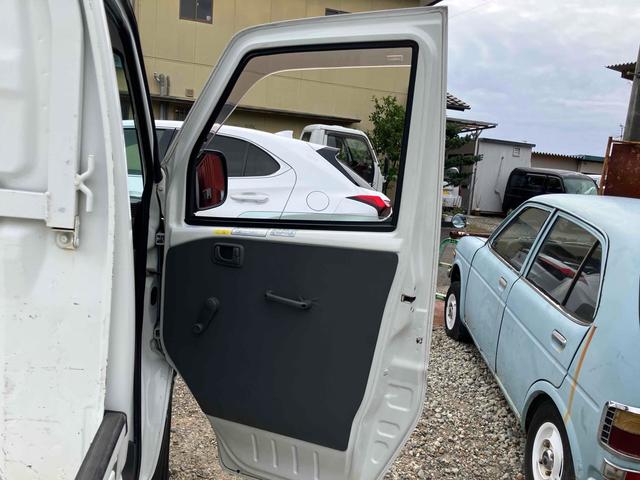 クリッパートラック SD 4WD MT エアコン 運転席エアバッグ(45枚目)