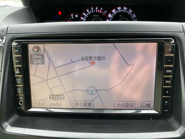 ヴォクシー Ｚ　ナビ　ＴＶ　両側スライド・片側電動　ＨＩＤ　スマートキー　電動格納ミラー　３列シート　ウォークスルー　ＣＶＴ　アルミホイール　ＣＤ　ＤＶＤ再生　ミュージックプレイヤー接続可　Ｂｌｕｅｔｏｏｔｈ（3枚目）