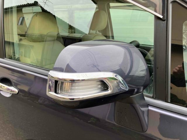 ヴォクシー Ｚ　ナビ　ＴＶ　両側スライド・片側電動　ＨＩＤ　スマートキー　電動格納ミラー　３列シート　ウォークスルー　ＣＶＴ　アルミホイール　ＣＤ　ＤＶＤ再生　ミュージックプレイヤー接続可　Ｂｌｕｅｔｏｏｔｈ（22枚目）