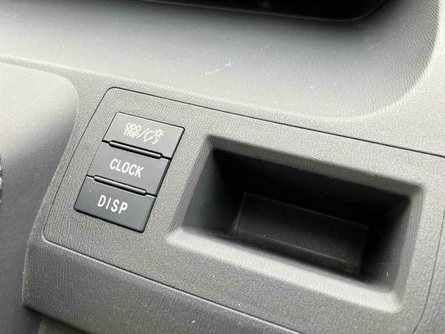 ヴォクシー Ｚ　ナビ　ＴＶ　両側スライド・片側電動　ＨＩＤ　スマートキー　電動格納ミラー　３列シート　ウォークスルー　ＣＶＴ　アルミホイール　ＣＤ　ＤＶＤ再生　ミュージックプレイヤー接続可　Ｂｌｕｅｔｏｏｔｈ（39枚目）