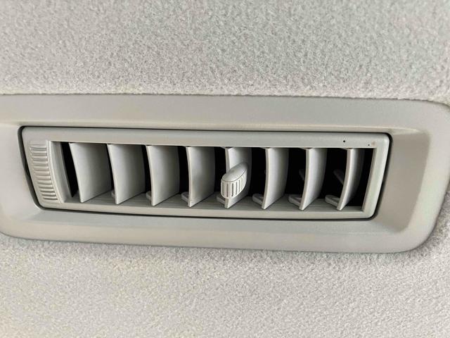 ヴォクシー Ｚ　ナビ　ＴＶ　両側スライド・片側電動　ＨＩＤ　スマートキー　電動格納ミラー　３列シート　ウォークスルー　ＣＶＴ　アルミホイール　ＣＤ　ＤＶＤ再生　ミュージックプレイヤー接続可　Ｂｌｕｅｔｏｏｔｈ（47枚目）