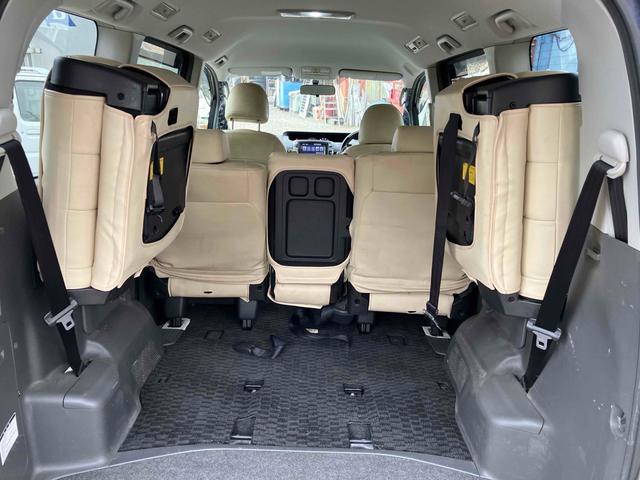 ヴォクシー Ｚ　ナビ　ＴＶ　両側スライド・片側電動　ＨＩＤ　スマートキー　電動格納ミラー　３列シート　ウォークスルー　ＣＶＴ　アルミホイール　ＣＤ　ＤＶＤ再生　ミュージックプレイヤー接続可　Ｂｌｕｅｔｏｏｔｈ（61枚目）