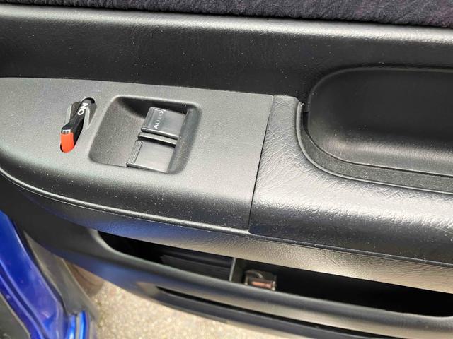 バモス Lローダウン 4WD ETC 両側スライドドア MT エアコン パワーステアリング パワーウィンドウ(8枚目)