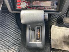 ジムニー ランドベンチャー　特別仕様車　パートタイム４ＷＤ　３ＡＴ　１６インチアルミホイール 0200995A30241002W004 5