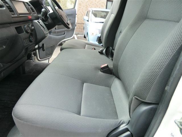 レジアスエースバン ロングDX 3.0 DX ロングボディ ディーゼルターボ (ホワイト)(12枚目)