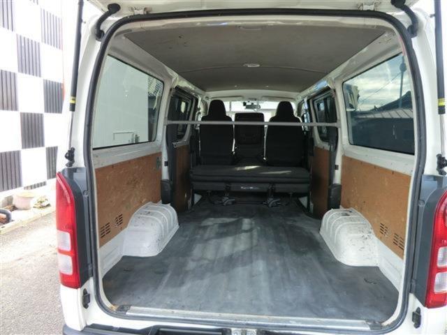 レジアスエースバン ロングDX 3.0 DX ロングボディ ディーゼルターボ (ホワイト)(24枚目)