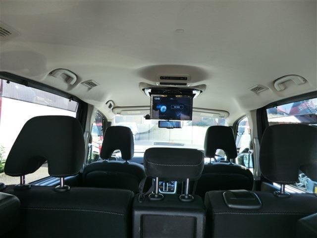 セレナ ハイウェイスター　後席モニター　両側電動スライドドア　バックカメラ　クルーズコントロール　ウォークスルー　後席エアコン（32枚目）