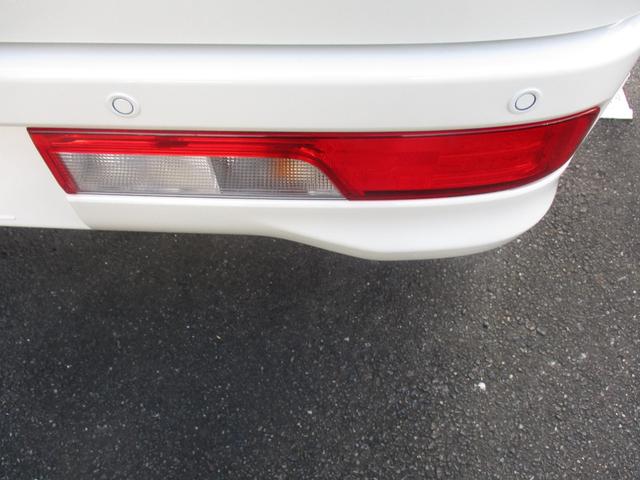 エブリイワゴン ＰＺターボスペシャル　２ＷＤ、スマートキー、衝突防止機能、車線逸脱警報、プッシュスタート、アイドリングストップ、両側スライドドア、ステアリングスイッチ、オートエアコン、オートライト、コーナーセンサー（16枚目）