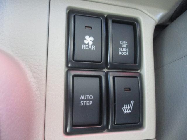 エブリイワゴン ＰＺターボスペシャル　２ＷＤ、スマートキー、衝突防止機能、車線逸脱警報、プッシュスタート、アイドリングストップ、両側スライドドア、ステアリングスイッチ、オートエアコン、オートライト、コーナーセンサー（33枚目）