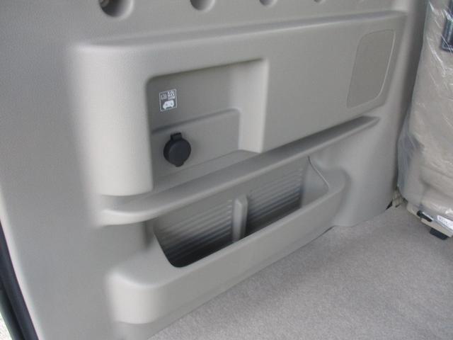 エブリイワゴン ＰＺターボスペシャル　２ＷＤ、スマートキー、衝突防止機能、車線逸脱警報、プッシュスタート、アイドリングストップ、両側スライドドア、ステアリングスイッチ、オートエアコン、オートライト、コーナーセンサー（42枚目）