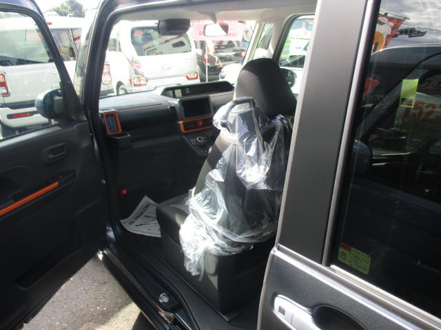 タント ファンクロスリミテッド　スマートキー、衝突防止機能、ステアリングスイッチ、オートライト、オートエアコン、両側電動スライドドア、ＬＥＤヘッドライト、アイドリングストップ、プッシュスタート、（46枚目）