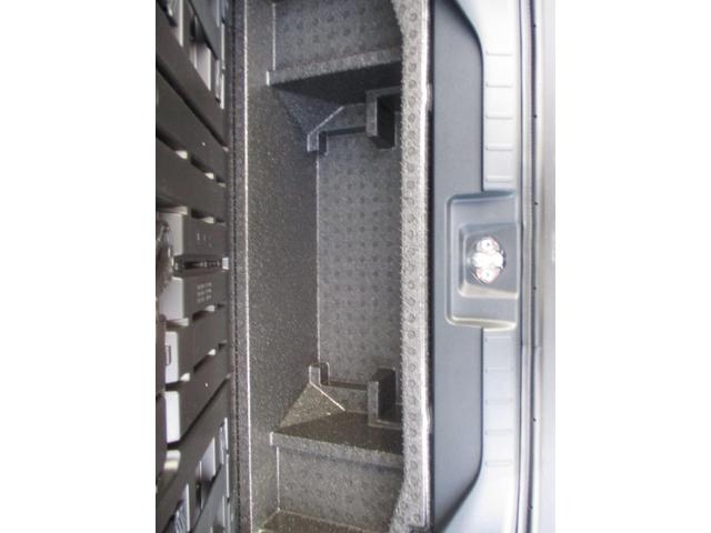 タント ファンクロスリミテッド　スマートキー、衝突防止機能、ステアリングスイッチ、オートライト、オートエアコン、両側電動スライドドア、ＬＥＤヘッドライト、アイドリングストップ、プッシュスタート、（57枚目）