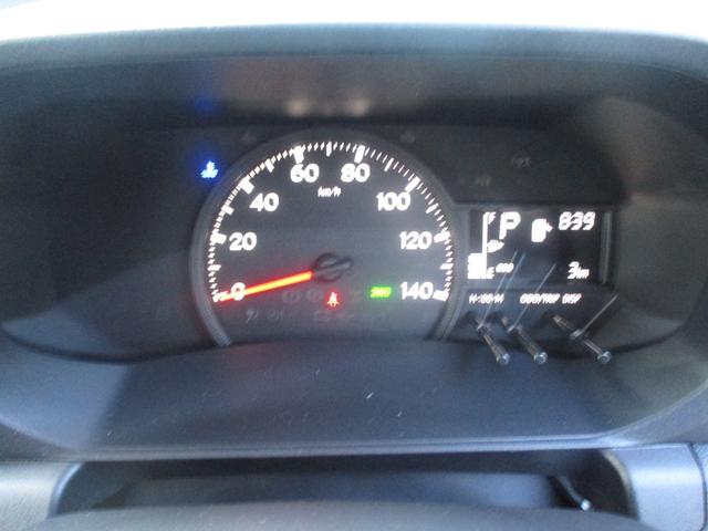 ハイゼットトラック スタンダード　オートライト、ダイハツスマアシ搭載車、レーンアシスト、４ＷＤ、ハロゲンヘッドライト、オートマチックハイビーム、届出済未使用車、走行距離５キロ（28枚目）