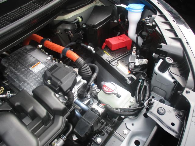 フリード ｅ：ＨＥＶエアー　ＥＸ　スマートキー、衝突防止機能、両側電動スライドドア、ステアリングスイッチ、電子パーキング、リタクーラー、オートライト、シートヒーター、３列シート、コネクト機能、ホンダセンシング、リヤカメラ（59枚目）