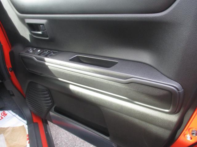 ハスラー ハイブリッドＧ　スマートキー、衝突防止機能、プッシュスタート、アイドリングストップ、ステアリングスイッチ、オートライト、オートエアコン、ＬＥＤヘッドライト、シートヒーター、届出済未使用車、走行距離５ｋｍ（43枚目）